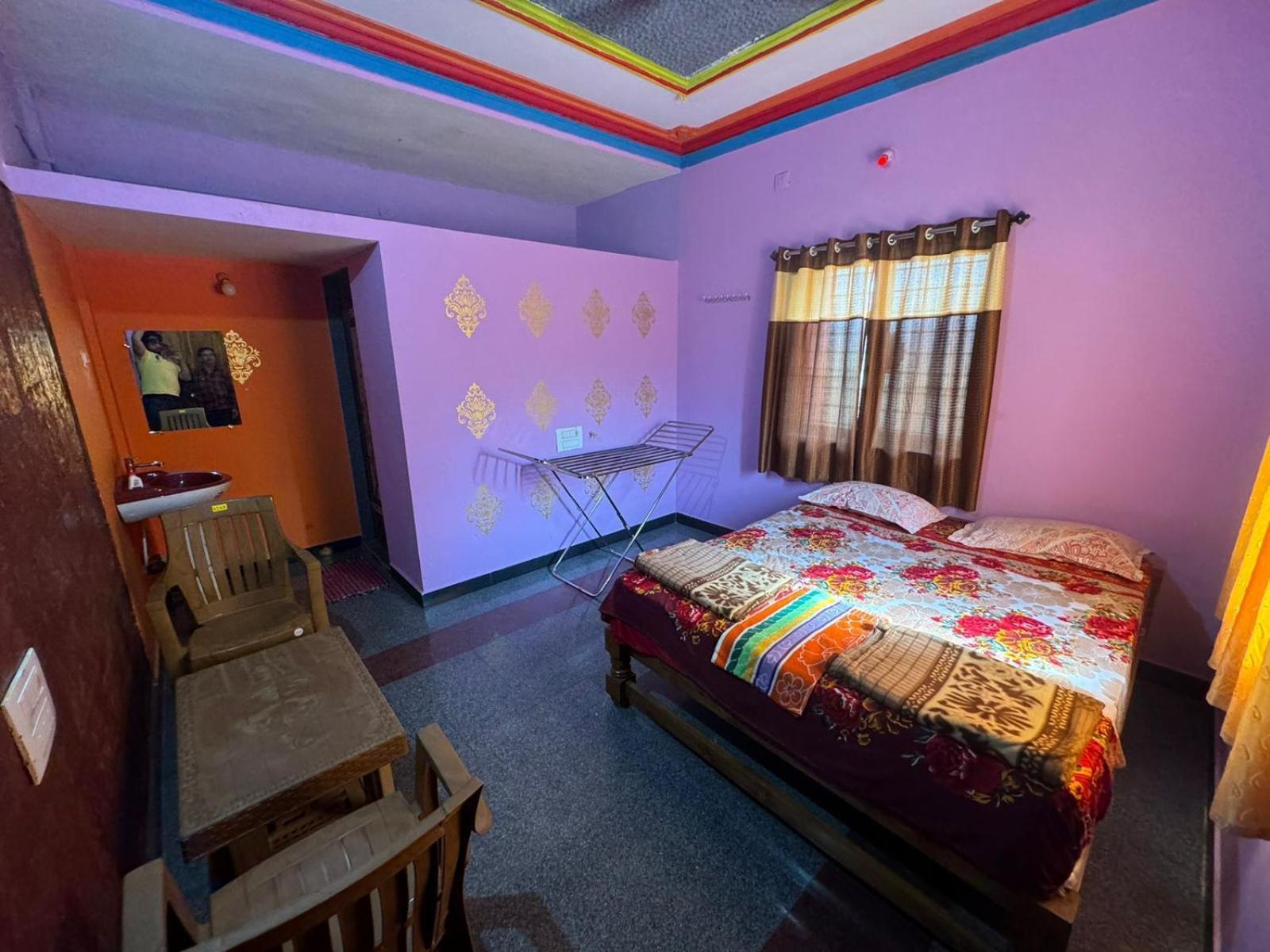 Dandeli Nakadi Home Stay ภายนอก รูปภาพ