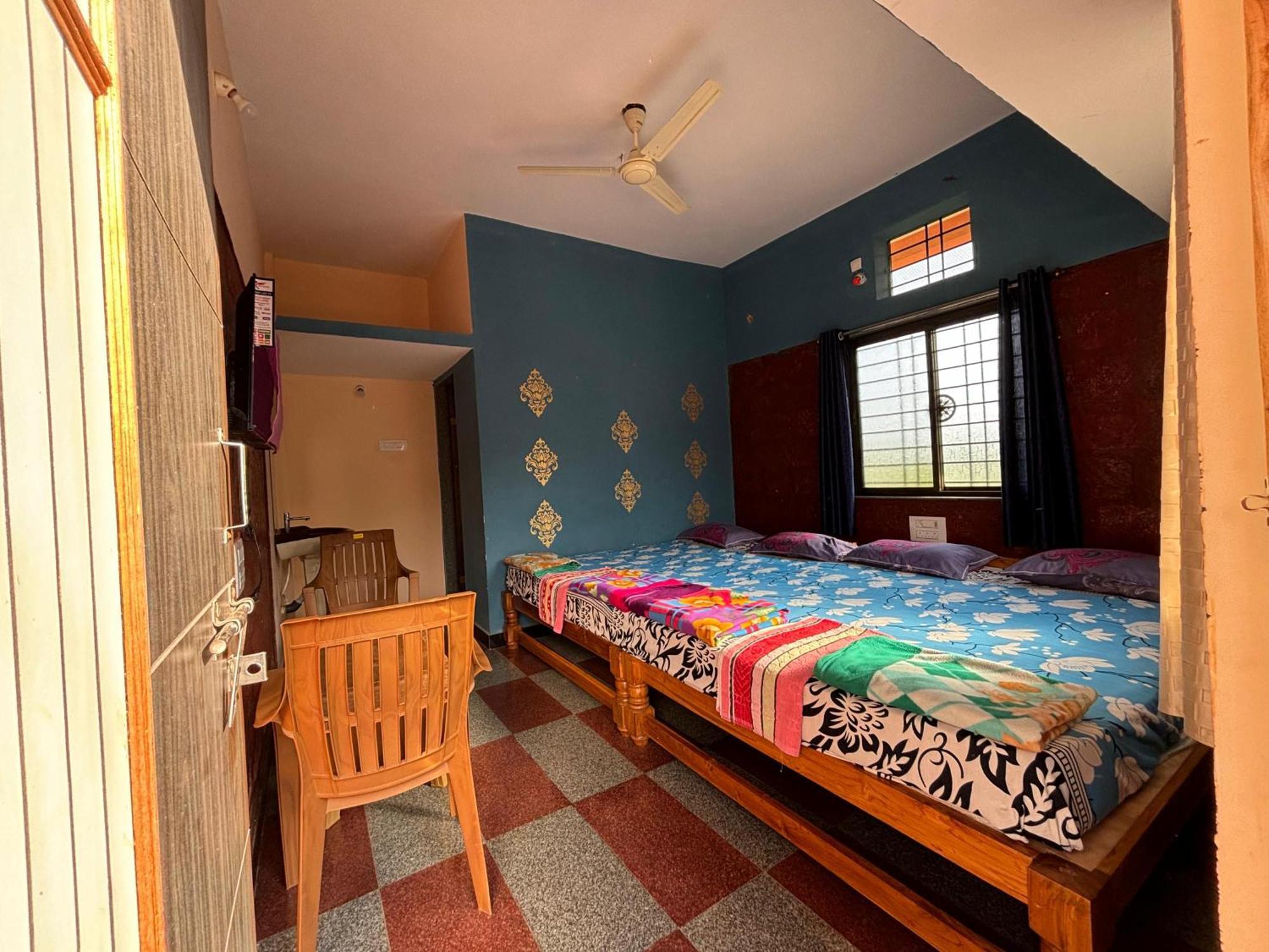 Dandeli Nakadi Home Stay ภายนอก รูปภาพ
