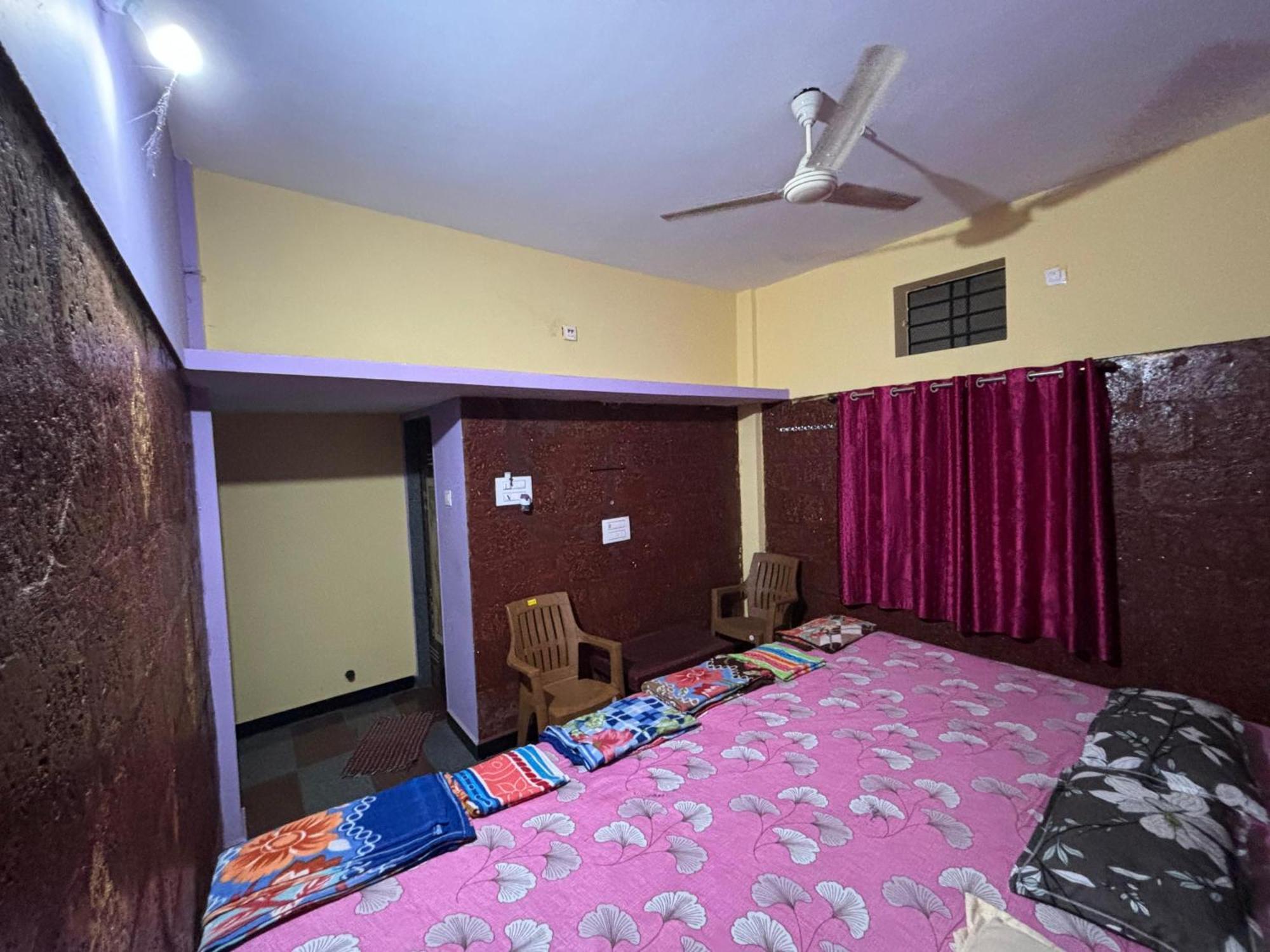 Dandeli Nakadi Home Stay ภายนอก รูปภาพ